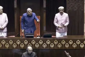 संसद की सुरक्षा में चूक मुद्दे पर राज्यसभा में हंगामा जारी, कार्यवाही दिन भर के लिए स्थगित