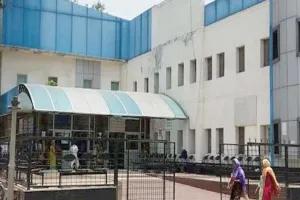 कानपुर: हैलट इमरजेंसी में मेडिकल परीक्षण से होता है कार्य प्रभावित