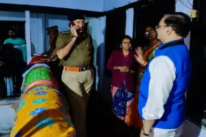 Varanasi Mass Suicide: धर्मशाला के संचालक करेंगे आत्महत्या करने वाले चार लोगों की अंत्येष्टि 