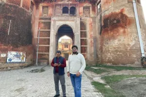 Chitrakoot News: पेशवाकालीन इमारत का संरक्षण करेगा पुरातत्व विभाग, क्षेत्रीय अधिकारी ने किया मुआयना, माना यह है धरोहर