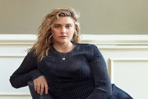 ग्रेटा गेरविग को 77वें कान फिल्म महोत्सव के लिए निर्णायक मंडल प्रमुख नियुक्त किया 