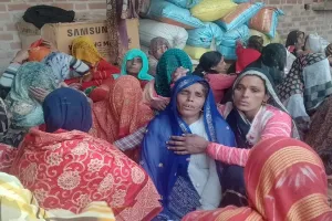 संभल: फसल की रखवाली कर रहे किसान पर सांड़ का हमला, मौत