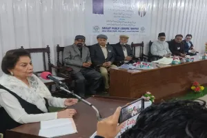 रामपुर : पुस्तक आरजू-ए-निजात का पूर्व सांसद बेगम नूरबानो ने किया विमोचन, बोलीं- नई पीढ़ी किताबों से दोस्ती करे