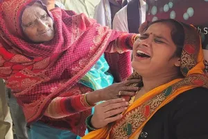 संभल: सरे बाजार झांसा देकर महिला के कुंडल और पाजेब लेकर भागे टप्पेबाज