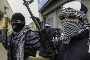 सीरिया में आईएस आतंकवादियों के हमले में सात की मौत 