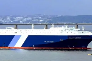 हूती विद्रोहियों ने ली इज़रायली जहाजों पर हमले की जिम्मेदारी, अंतरराष्ट्रीय शिपिंग को बढ़ सकता है खतरा 