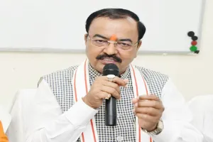 ग्राम्य विकास की योजनाओं का लाभ जन-जन तक पहुंचाने के लिए सरकार संकल्पित: केशव