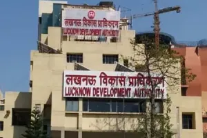 Lucknow News: नक्शा पास कराने से पहले देना होगा फायर सेफ्टी का शपथ पत्र... अलीगंज अग्निकांड को देखते हुए उपाध्यक्ष ने जारी किया आदेश 