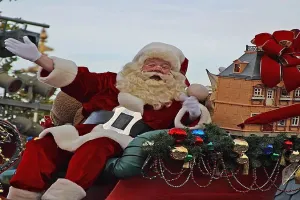 Santa Claus : कहां से हुई सांता क्लॉज़ की उत्पत्ति? जानिए इससे जुड़ी खास कहानी 