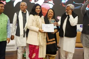 दिल्ली में जल प्रहरी अवार्ड से नवाजी गयीं अपर श्रमायुक्त, जल संरक्षण को सौम्या पांडे ने बना दिया जनांदोलन 