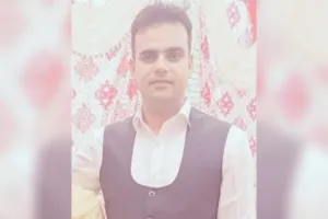 Kannauj: पुलिस मुठभेड़ में बदमाश की गोली लगने से सिपाही की मौत, पुलिस लाइन में अधिकारियों ने दी सलामी, पांच फरवरी को होनी थी शादी