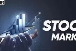 Stock Market: शुरुआती कारोबार में रुपया अमेरिकी डॉलर के मुकाबले पांच पैसे बढ़कर 83.87 पर 