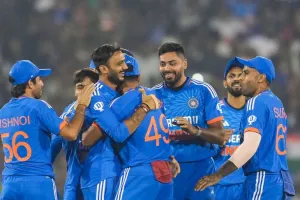 भारत ने आस्ट्रेलिया को 20 रन से हराकर की श्रृंखला अपने नाम 