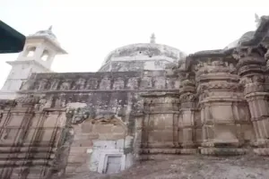 वाराणसी: जिला कोर्ट में एएसआई ने पेश की ज्ञानवापी की सर्वे रिपोर्ट, अब सच सामने आने की जगी उम्मीद!