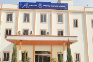 गोंडा: नेशनल कुश्ती चैंपियनशिप रद्द होने से पहलवानों में निराशा, मायूस होकर लौट रहे घर, बोले- राजनीति में हम पिस रहे!