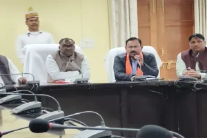 विकसित भारत संकल्प यात्रा से लोगों को मिल रहा त्वरित लाभ: गिरीश चंद्र