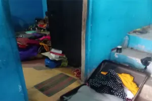 बहराइच: मांगलिक कार्यक्रम में शामिल होने गए ग्रामीण के घर में चोरी, चोर उड़ा ले गए लाखों का सामान, हड़कंप