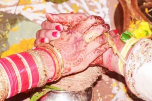 यूपी में 11,489 जोड़ों ने थामा एक दूसरे का हाथ, खाईं साथ जीने मरने की कसमें, जानिये अगले दो महीनों में कितने लोगों की होगी शादी?