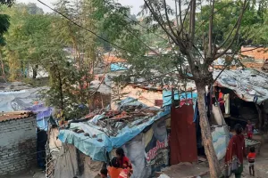 उन्नाव: आदर्श गंगाघाट स्टेशन बनने का कार्य शुरू, राजीव नगर बस्ती पर मंडराया खतरा, जानिये क्यों परेशान हैं निवासी