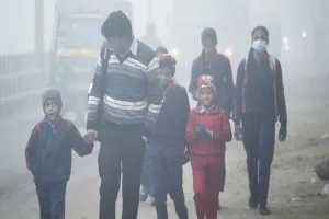 अयोध्या: ठंड के चलते शनिवार को बंद रहेंगे स्कूल, डीएम का आदेश जारी