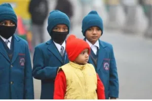 आगरा में आज से सुबह 09 बजे से खुलेंगे विद्यालय, डीएम ने किया आदेश जारी