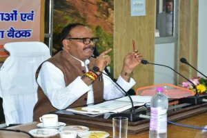 अयोध्या दौरे पर डिप्टी सीएम ब्रजेश पाठक, प्राण प्रतिष्ठा समारोह से जुड़ी स्वास्थ्य सेवाओं पर करेंगे बैठक 