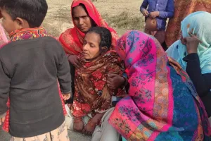 Kannauj Crime: फंदे पर लटकता मिला युवक का शव, परिजनों ने हत्या का आरोप लगाकर किया हंगामा