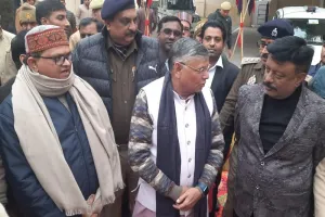 मुरादाबाद : जुर्माना न जमा कर पाने वाले निरुद्ध पांच बंदियों को मंत्री ने कराया रिहा, नव वर्ष की दीं शुभकामनाएं 