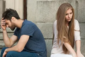 पार्टनर की कुछ आदतें आपका रिश्ता कर सकती हैं खराब, इन बातों का हमेशा रखें ध्यान