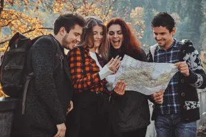 सर्दियों में बना रहे हैं ट्रिप का प्लान, इन टिप्स को अपनाकर अपने सफर को करें एंजॉय