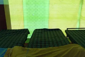 Fatehpur News: सर्दी में हो रहा इजाफा, बचाव के इंतजाम अभी नहीं... गोशालाओं में भी सर्दी के इंतजाम नहीं