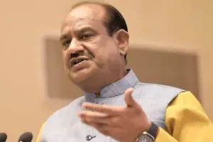 लोकसभा में विपक्षी सदस्यों ने किया हंगामा, ओम बिरला ने जताई नराजी, कार्यवाही स्थगित 