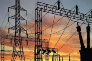 बिजली विभाग: कार्रवाई का डर... अफसरों ने 800 करोड़ के लंबित काम कराए शुरू 