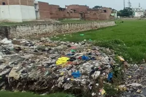 शाहजहांपुर: तालाबों पर अवैध कब्जे, कैसे हो सौंदर्यीकरण