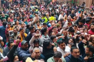 मथुरा: नववर्ष पर लाखों श्रद्धालुओं के आने की उम्मीद, वृन्दावन में बाहरी वाहन रहेंगे प्रतिबंधित 