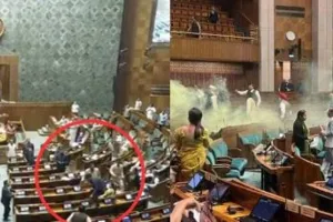 लोकसभा में सुरक्षा चूक: सरकार ने कहा कि उच्च-स्तरीय जांच शुरू, राजनीतिक रंग देने की जरूरत नहीं 