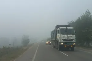 रायबरेली: न्यूनतम तापमान पहुंचा 8 डिग्री, गलन से रात में बढ़ी कंपकपी