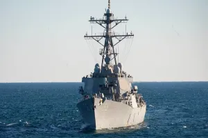 लाल सागर में भारतीय ध्वज वाले तेल टैंकर पर हूती विद्रोहियों ने ड्रोन से किया हमला, चालक दल पूरी तरह सुरक्षित