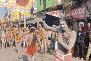 कासगंज: तीर्थ नगरी में आकर्षण का केंद्र बने देशभर से जुटे नागा साधू 