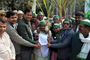 अयोध्या: भाकियू ने सरकार पर लगाया वादाखिलाफी का आरोप, किया प्रदर्शन