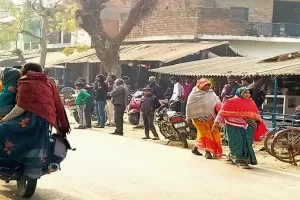 संत कबीर नगर: हिट एंड रन के नए कानून के विरोध में दूसरे दिन भी जाम रहे वाहनों के पहिए