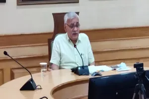 अयोध्या प्राण प्रतिष्ठा: ई-बसों की समय सारिणी और रूट दर्शाने को लगाएं होर्डिंग, मुख्य सचिव ने दिए निर्देश