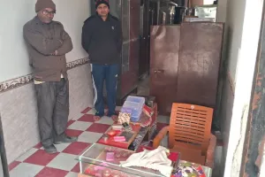 बहराइच: शटर तोड़कर सराफा की दुकान से लाखों की चोरी, सोने-चांदी के जेवरात साथ ले गए चोर