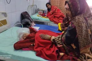 बरेली: निमोनिया का वार, ऑक्सीजन के सपोर्ट पर नौनिहाल, भीषण ठंड के चलते कोल्ड डायरिया और निमोनिया की चपेट में आ रहे बच्चे