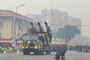  गणतंत्र दिवस पर भव्य परेड ने किया रोमांचित, आकाश मिसाइल सहित टैंकों का हुआ प्रदर्शन, राम मंदिर के साथ शिक्षा विभाग की निकली पहली बार झांकी
