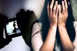 बरेली: बच्ची को गोली मारने की धमकी देकर मां से किया दुष्कर्म, वीडियो बनाकर दे रहा धमकी