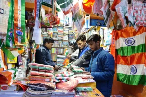 पीलीभीत: रामलला की प्राण प्रतिष्ठा में खूब लहराया भगवा, अब गणतंत्र दिवस की तैयारी में डूबी तराई, हर तरफ छाया तिरंगा 