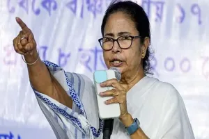 मुख्यमंत्री ममता बनर्जी ने कहा- कानून-व्यवस्था पर सवाल उठाने वाले बंगाल को बदनाम करने की कोशिश कर रहे