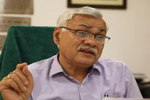 लखनऊ :  विभागीय आयोजनों में माननीयों के पीछे बैठेंगे अधिकारी, मुख्य सचिव ने शासनादेश किया जारी 