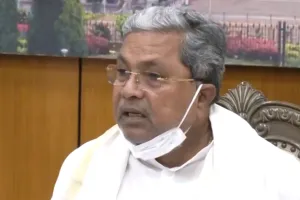 कारसेवक की गिरफ्तारी पर सिद्धरमैया ने कहा- जबतक कोर्ट बरी न कर दे, तबतक व्यक्ति रहता है अपराधी 